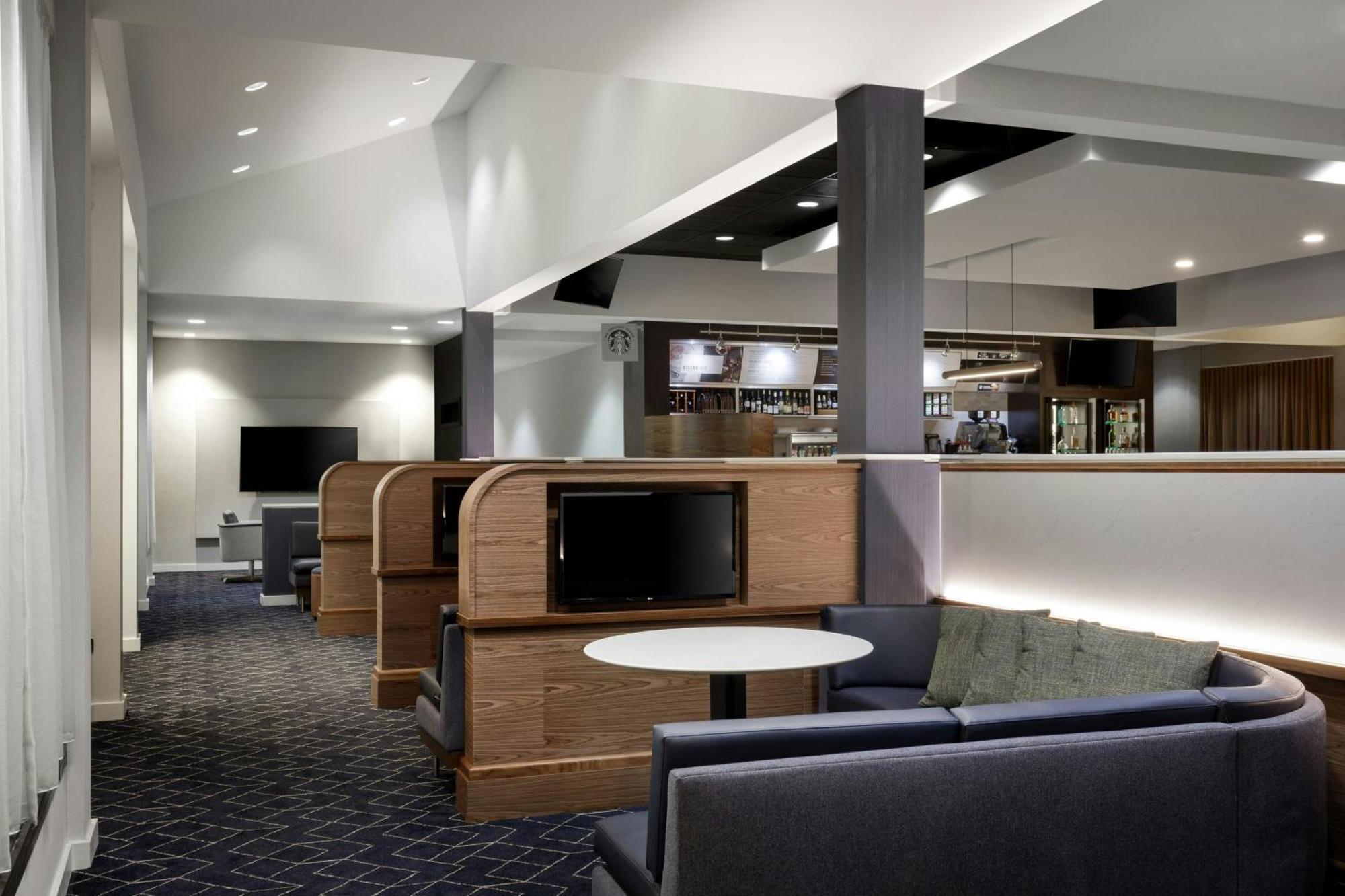 Courtyard By Marriott Denver Central Park Esterno foto
