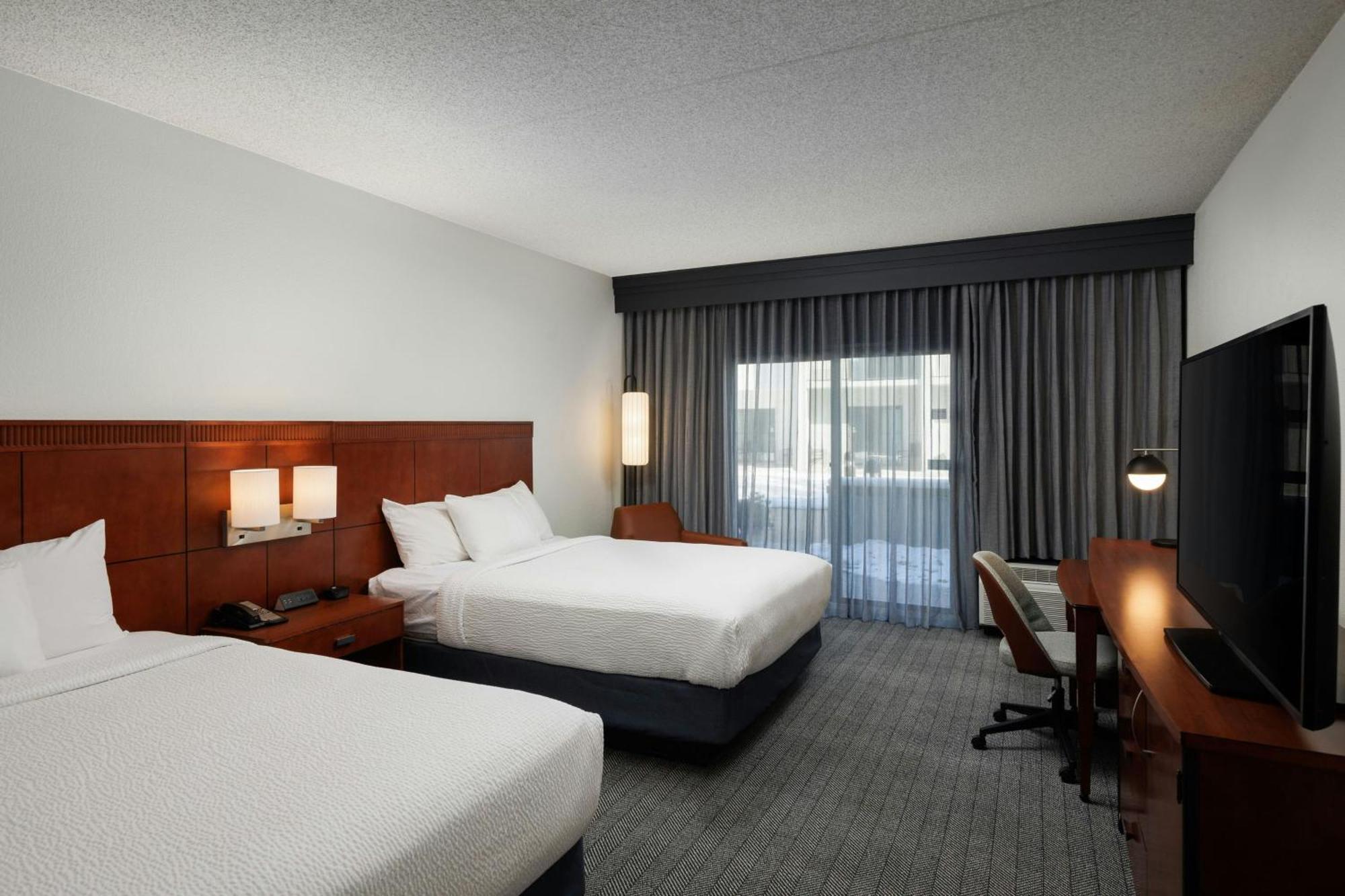 Courtyard By Marriott Denver Central Park Esterno foto