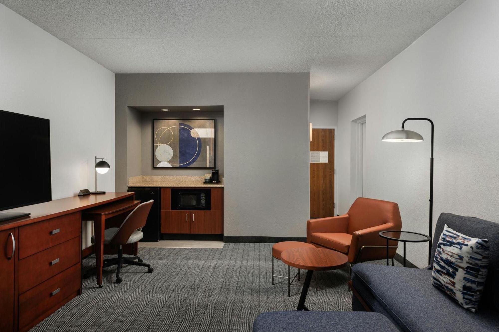 Courtyard By Marriott Denver Central Park Esterno foto