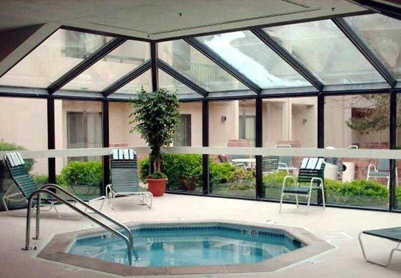 Courtyard By Marriott Denver Central Park Servizi foto