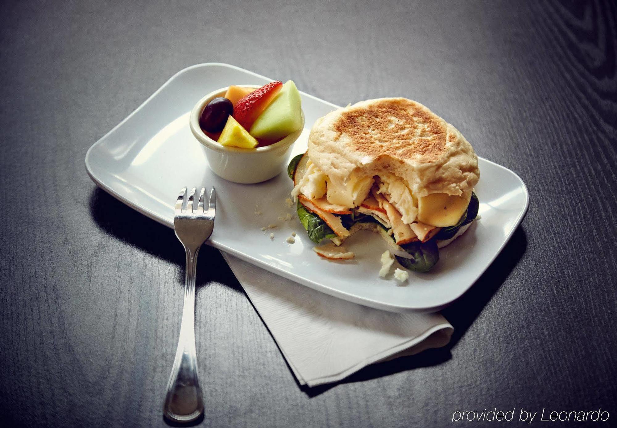 Courtyard By Marriott Denver Central Park Esterno foto