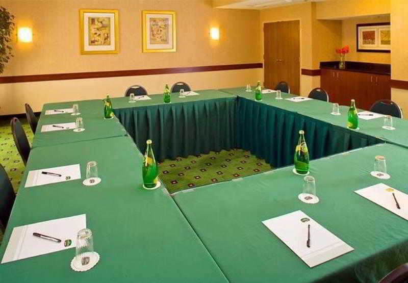 Courtyard By Marriott Denver Central Park Esterno foto